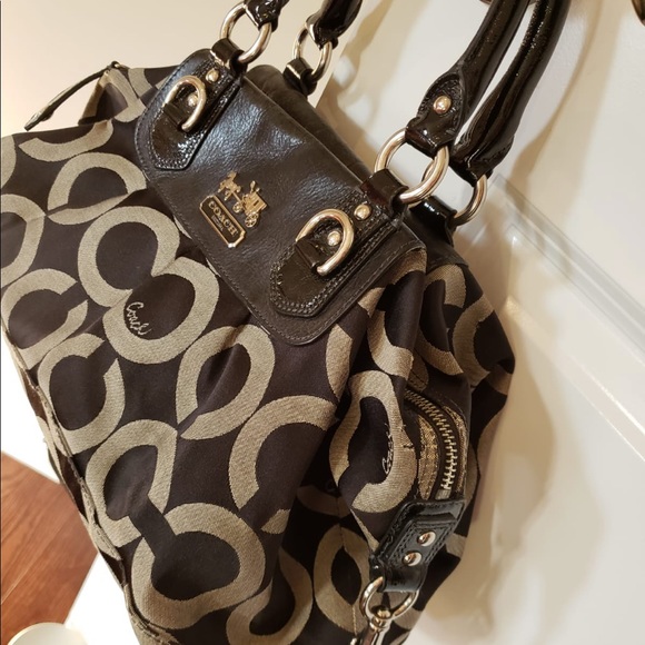 Real Coach Purse!! - Picture 3 of 3